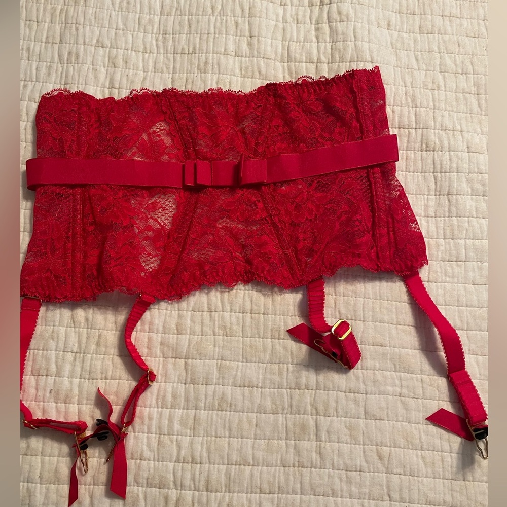 Sexy red Corset guarder belt